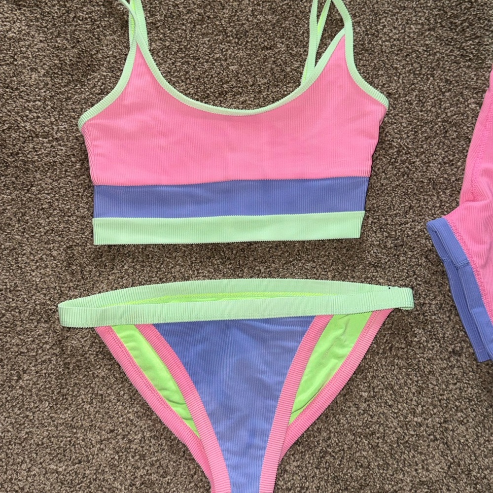 Beach Riot Neon Bikini and Shorts Set - Picture 5 of 11